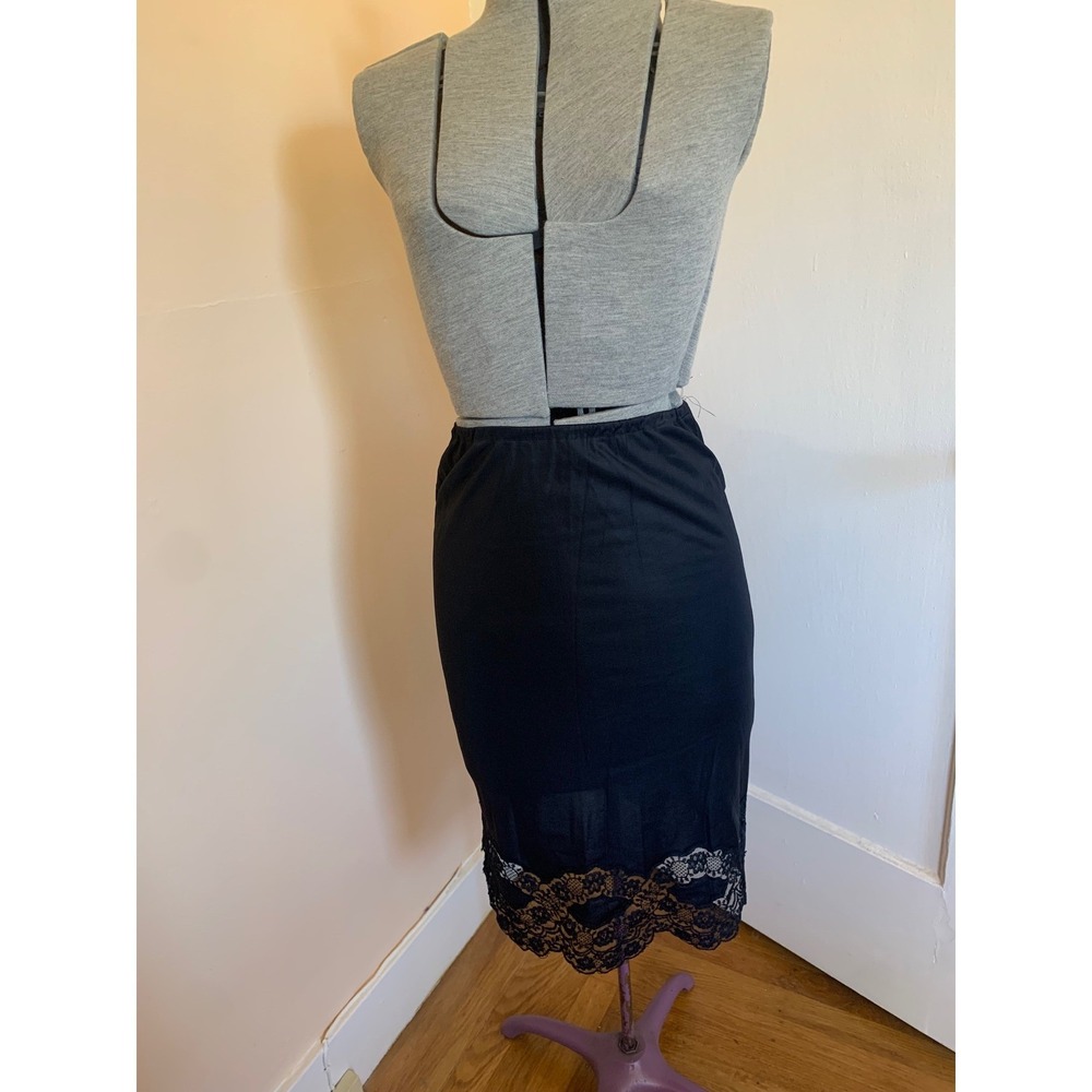 Vintage Van Raalte Suavette Black Nylon Half Slip Lace Hem Small Made in USA